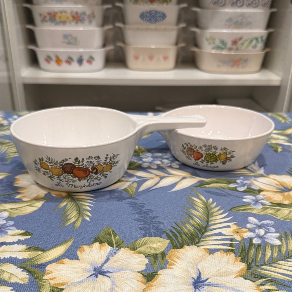 Corningware spice of life P-81-B & P-82-B